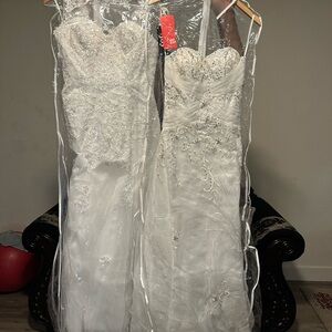 T Party Fashion White Sleeveless Sweetheart Wedding Gown